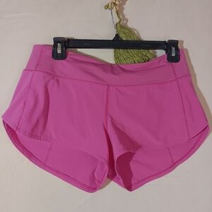 🦚Lululemon Athletica Pink Athletic Shorts with Stretchy Fabric